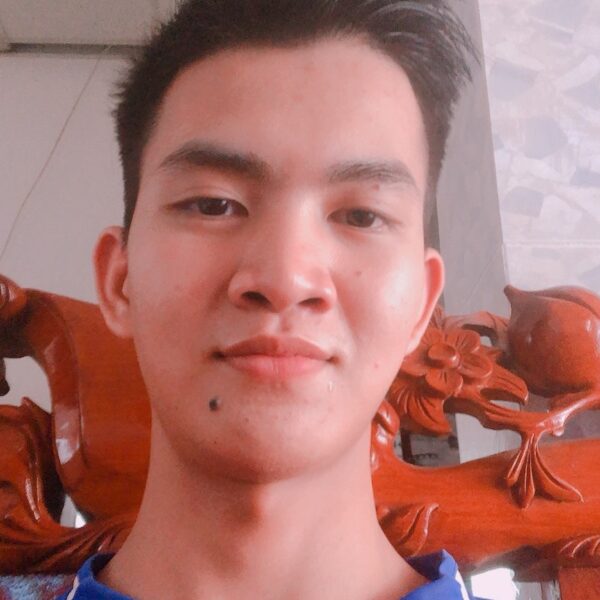 Hồ Hoàng Toàn